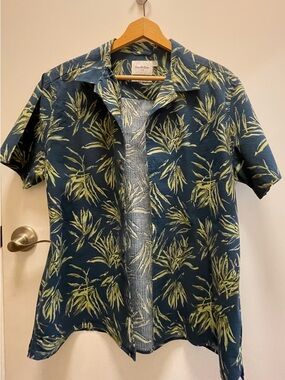 Goodfellow & Co Navy Short-Sleeve Palm Print Button-Down Shirt